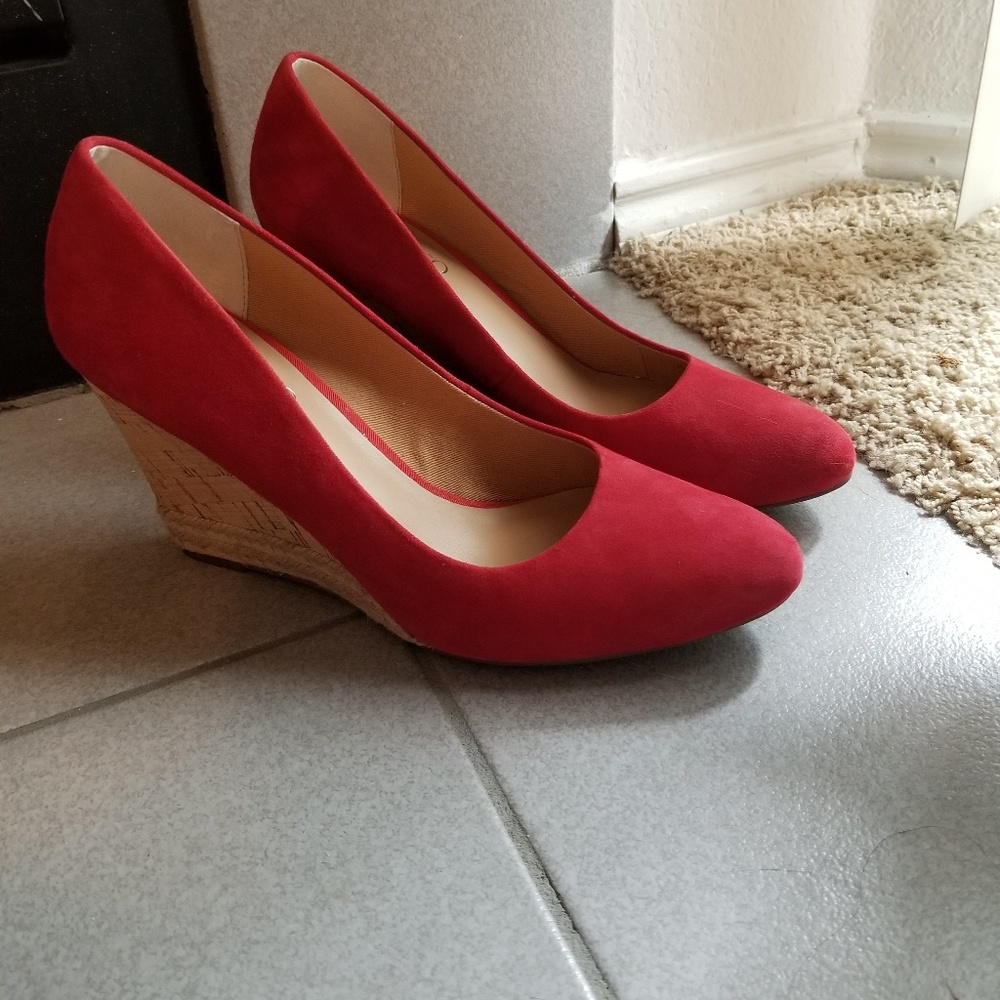 Franco Sarto Red Suede Wedges Size 8